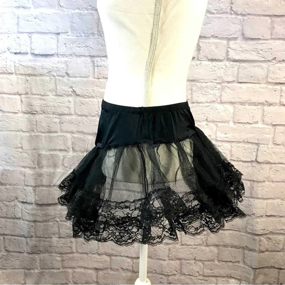 Leg Avenue Black Lace‎ edge Petticoat VGUC bin CTRR - Picture 2 of 5